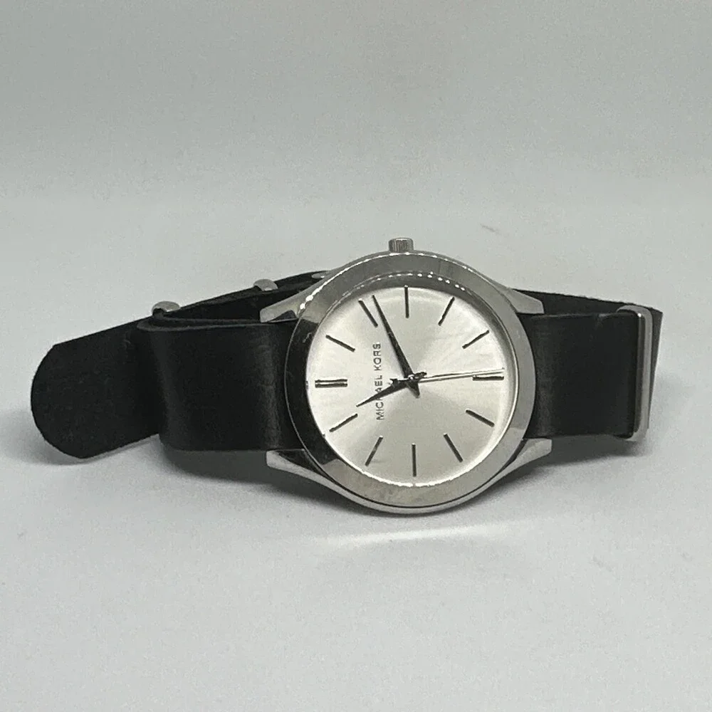 Michael Kors Slim Runway MK2508 Women's Black Leather Analog Dial Watch HME650